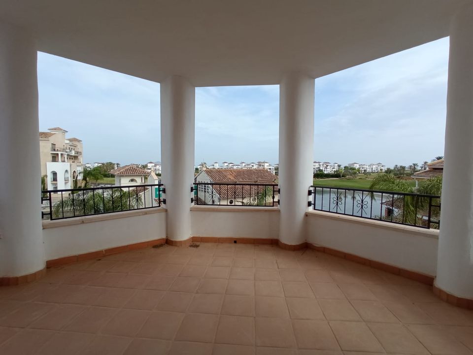 Properties for sale in La Torre Golf Resort, Murcia province